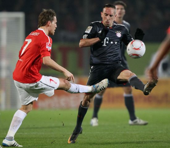 进攻都充满 进攻都充满